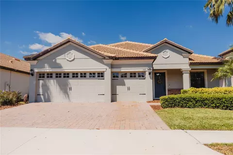 1302 Moss Creek Ln, Davenport, FL 33896