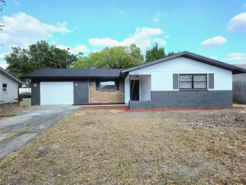 10336 Oak Hill Dr, Port Richey, FL 34668