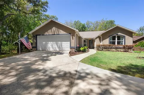 2074 King Richards Ct, Orange City, FL 32763