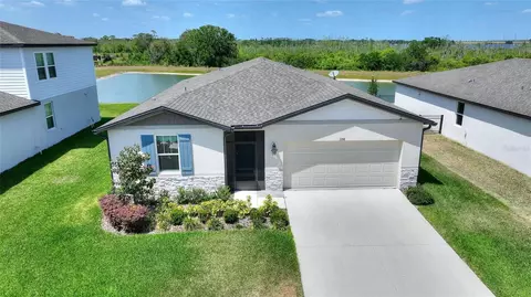 1158 Oak Valley Dr, Auburndale, FL 33823