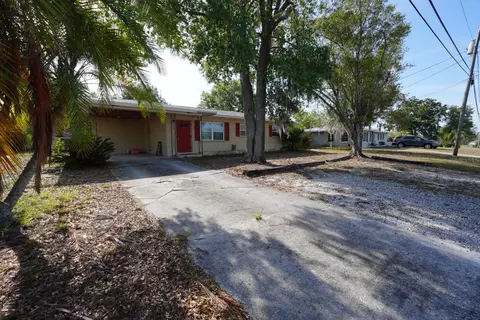26 College Dr, Babson Park, FL 33827