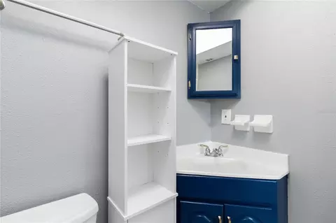 Bath - 4722 Kilt Ct #65, Saint Cloud, FL 34769 photo 1 of 5