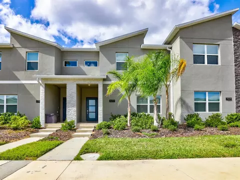 1058 Splash Shot Pl, Davenport, FL 33896