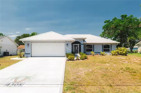 4305 Lakewood Rd, Sebring, FL 33875