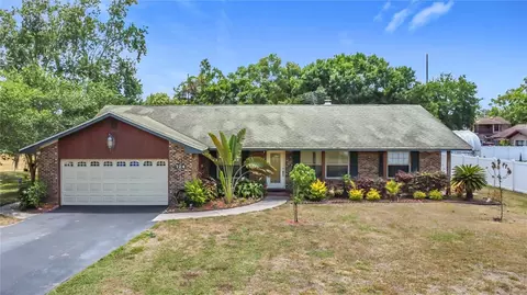 724 Knob Hill Cir, Kissimmee, FL 34744