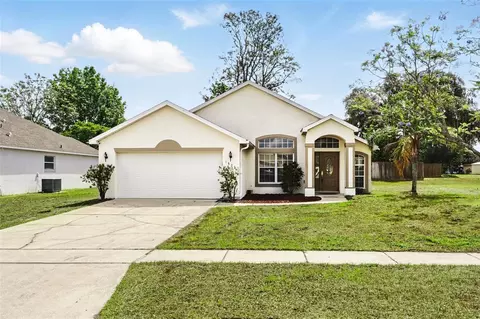 1823 Ashton Dr E, Saint Cloud, FL 34771