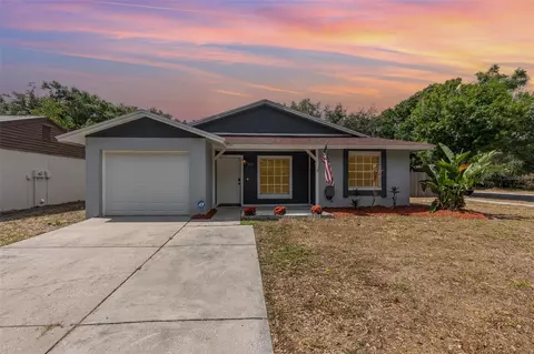 1622 Crystalview Trl, Lakeland, FL 33801