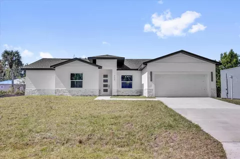 736 Daysland Ave SW, Palm Bay, FL 32908