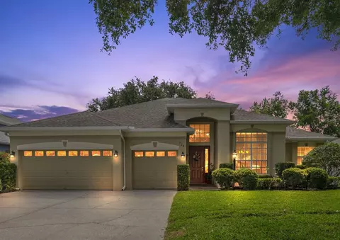 714 Regina Cir, Oakland, FL 34787