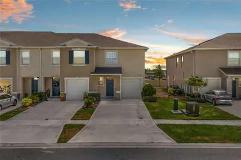2302 Tay Wes Dr, Saint Cloud, FL 34771 photo 1