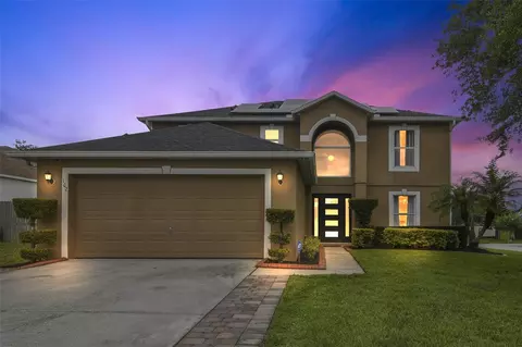 102 Royalty Cir, Sanford, FL 32771