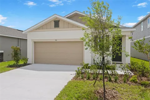 749 Lake Dell Ave, Dundee, FL 33838