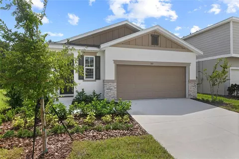 713 Lake Dell Ave, Dundee, FL 33838