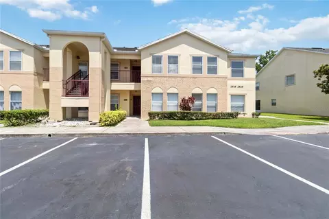 2826 Club Cortile Cir #B, Kissimmee, FL 34746