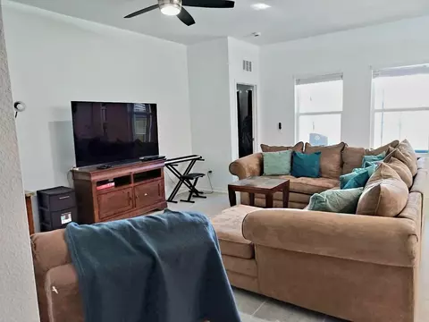Living - 409 Conway Ave, Saint Cloud, FL 34771 photo 1 of 2