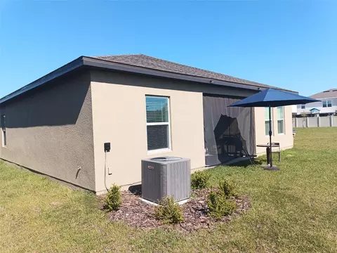 Exterior - 409 Conway Ave, Saint Cloud, FL 34771 photo 2 of 4