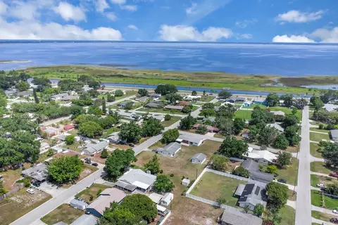 Delaware Avenue, Saint Cloud, FL 34769 photo 9