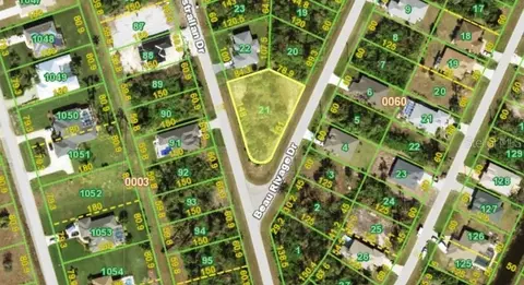 108 Beau Rivage Dr, Rotonda West, FL 33947
