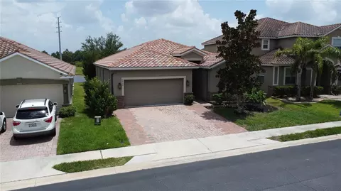 2016 Lakeside Ave, Davenport, FL 33837