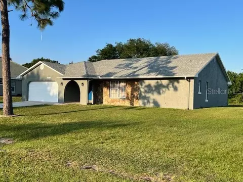 2805 Rodeo Dr, Kissimmee, FL 34746