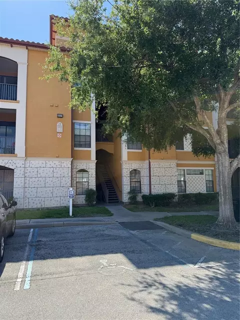 6169 Metrowest Blvd #208, Orlando, FL 32835