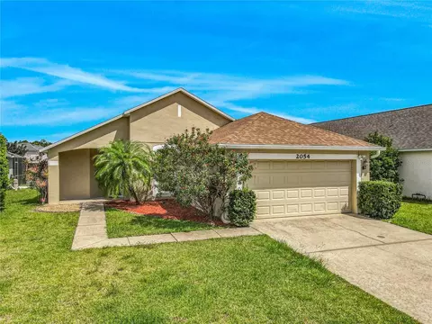 2054 Hammock Moss Dr, Orlando, FL 32820