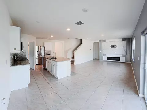 2722 Numa Falls Ave, Davenport, FL 33837