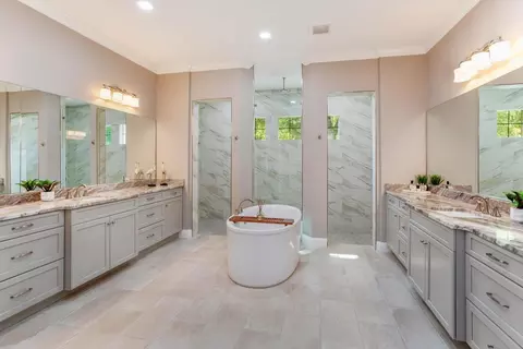 Bath - 4224 Clarice Estates Dr, Windermere, FL 34786 photo 3 of 10
