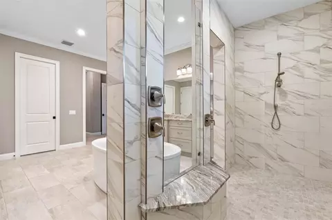 Bath - 4224 Clarice Estates Dr, Windermere, FL 34786 photo 6 of 10