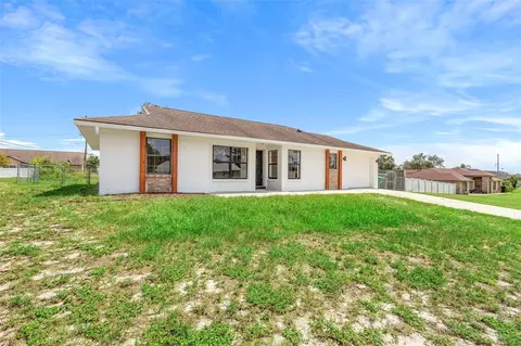 925 Roswell Ter, Deltona, FL 32738