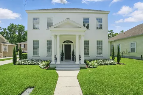 933 Jasmine St, Celebration, FL 34747