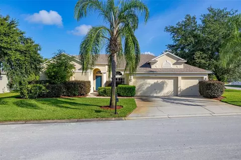 305 Grand Reserve Dr, Davenport, FL 33837