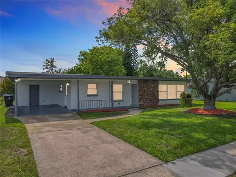 5312 Kingswood Dr, Orlando, FL 32810