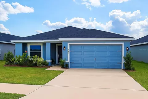 621 Vittorio Dr, Winter Haven, FL 33884
