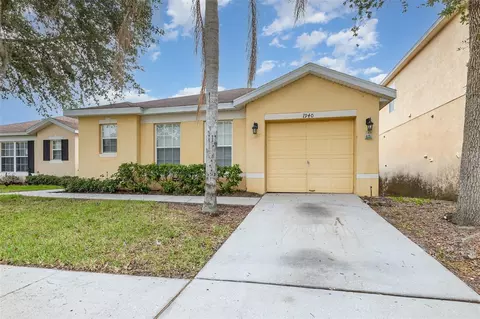1940 Royal Ridge Dr, Davenport, FL 33896