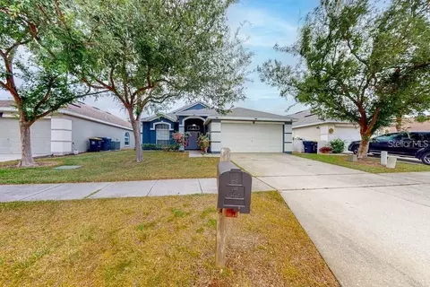 120 Bloomingdale Dr, Davenport, FL 33897