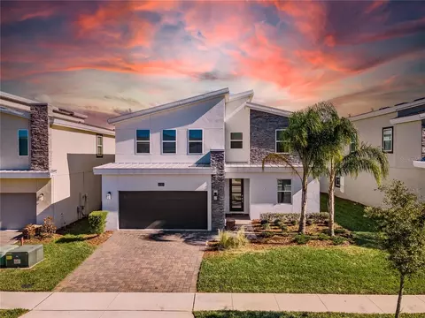 681 Pebble Beach Dr, Davenport, FL 33896