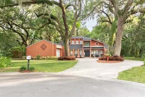 1899 King Edward Dr, Kissimmee, FL 34744