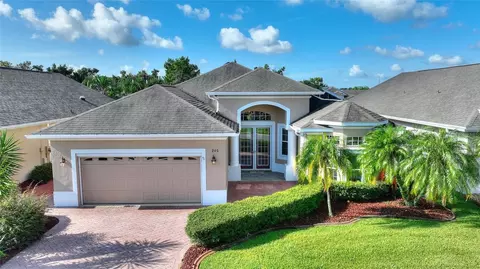 205 Fitzgerald Ln, Davenport, FL 33837