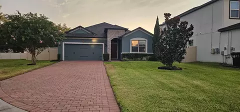 1109 Hilltop Pl, Saint Cloud, FL 34772 photo 1