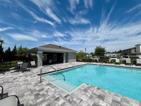 Exterior - 1005 Spring Palms Loop, Orlando, FL 32828 photo 3 of 3