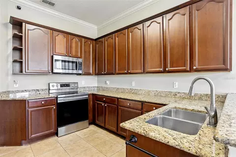 Kitchen - 551 Newhall Ln, Debary, FL 32713 photo 1 of 5