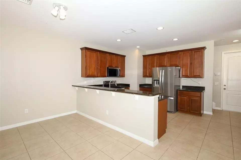 Kitchen - 1900 Garden Sage Dr, Oviedo, FL 32765 photo 1 of 4