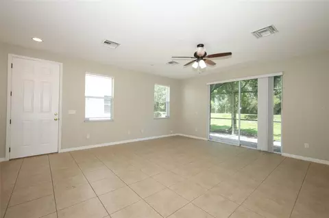 Living - 1900 Garden Sage Dr, Oviedo, FL 32765 photo 1 of 8