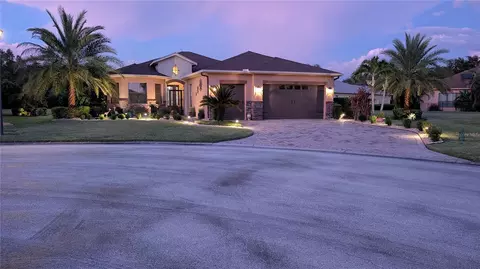 318 Santa Barbara Ln, Kissimmee, FL 34759