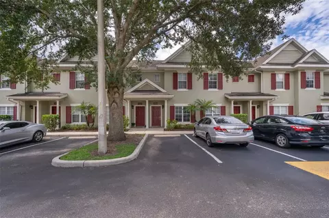 10124 Regent Square Dr #206, Orlando, FL 32825