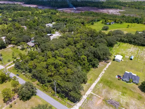 2521 Absher Rd, Saint Cloud, FL 34771 photo 3