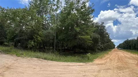 334 Kennedy Ave, Interlachen, FL 32148