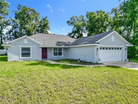 8967 SE 158th St, Summerfield, FL 34491
