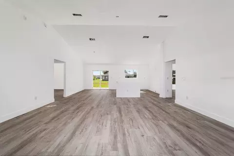 Living - 7536 SW 129th Pl, Ocala, FL 34473 photo 2 of 7